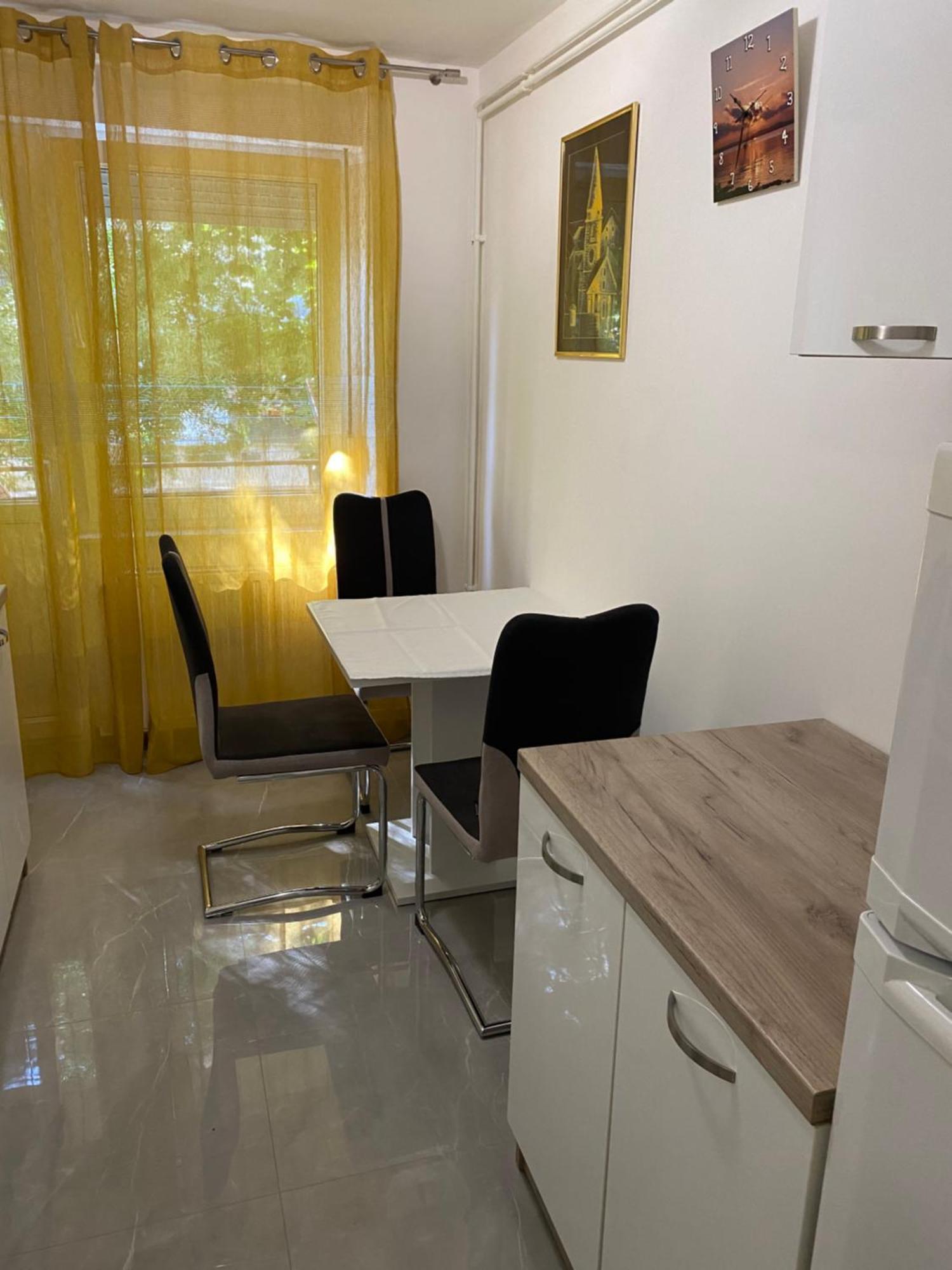 Astoria Apartment Varazdin Exterior photo